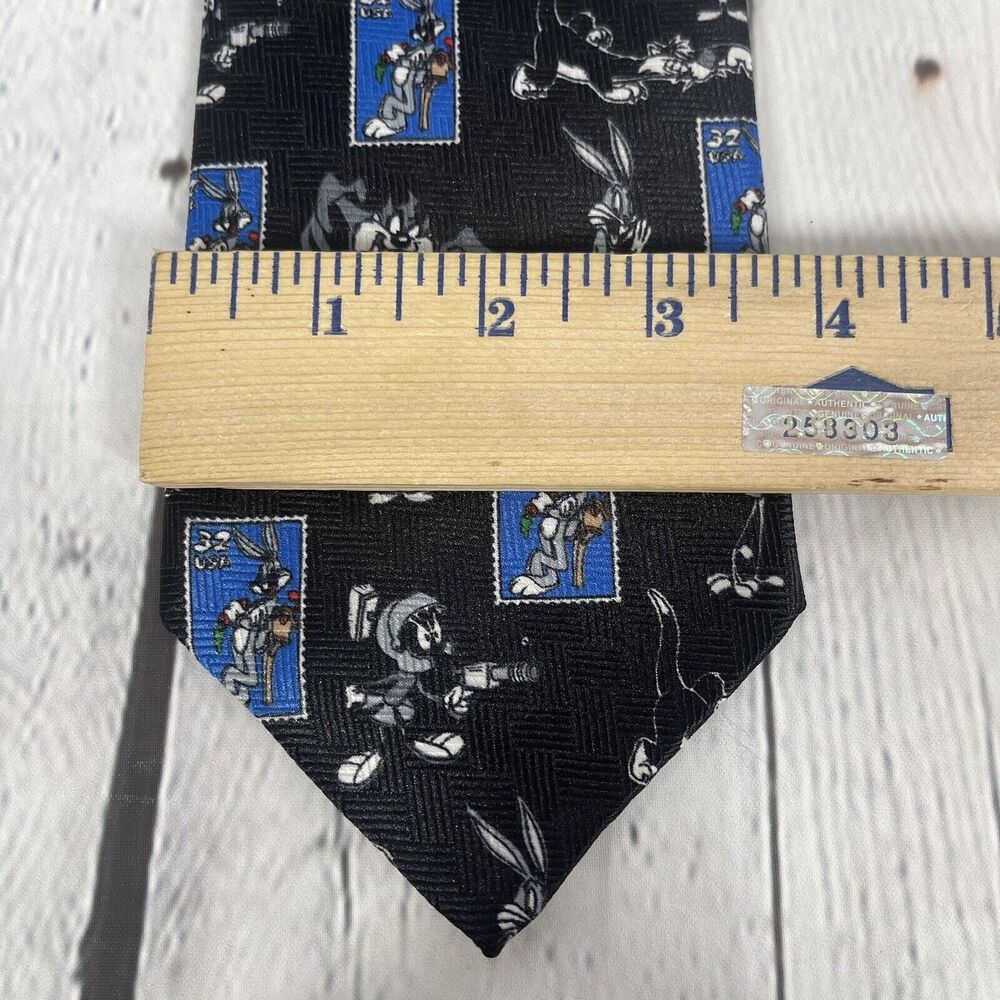 Looney Tunes Stamp Collection Men’s Neck Tie 55 1/2x3 3/4 Necktie Bugs Bunny VTG - Picture 7 of 9